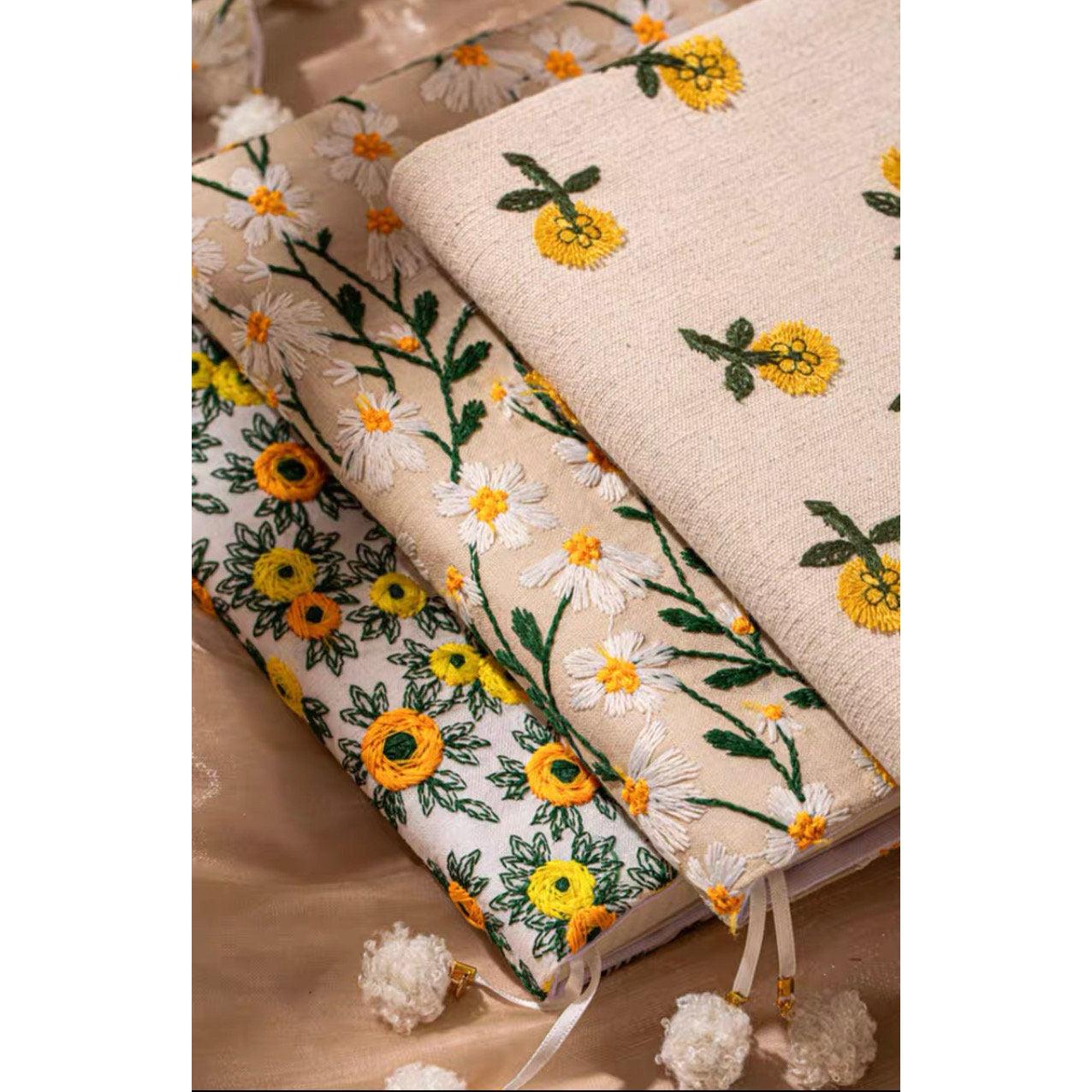 A5 size Scrapbook, Journals, Notebook, Sketchbook, Hobonichi, Embroidery Daisy Book Sleeves